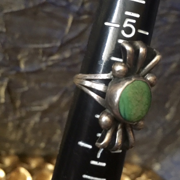 Navajo Turquoise Green Native American Sterling silver Ring - Picture 4 of 5